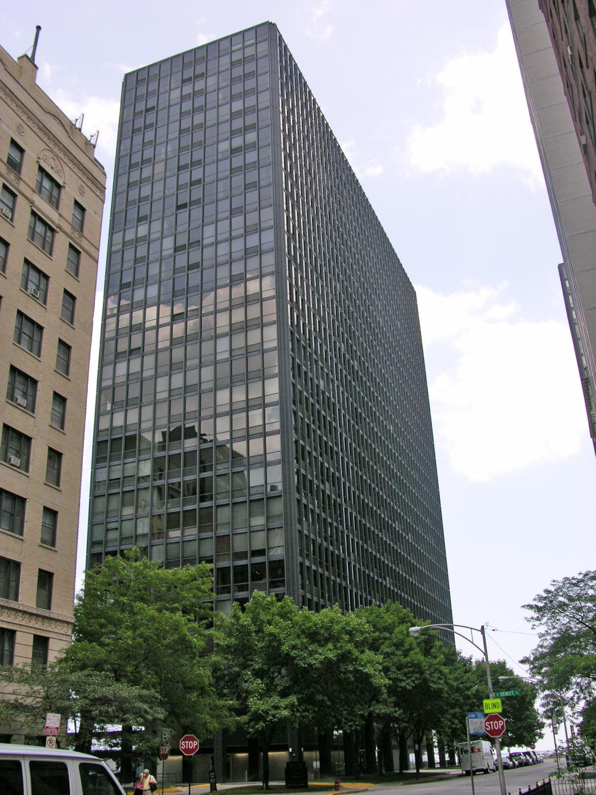 900 North Lake Shore Drive, Chicago, Illinois