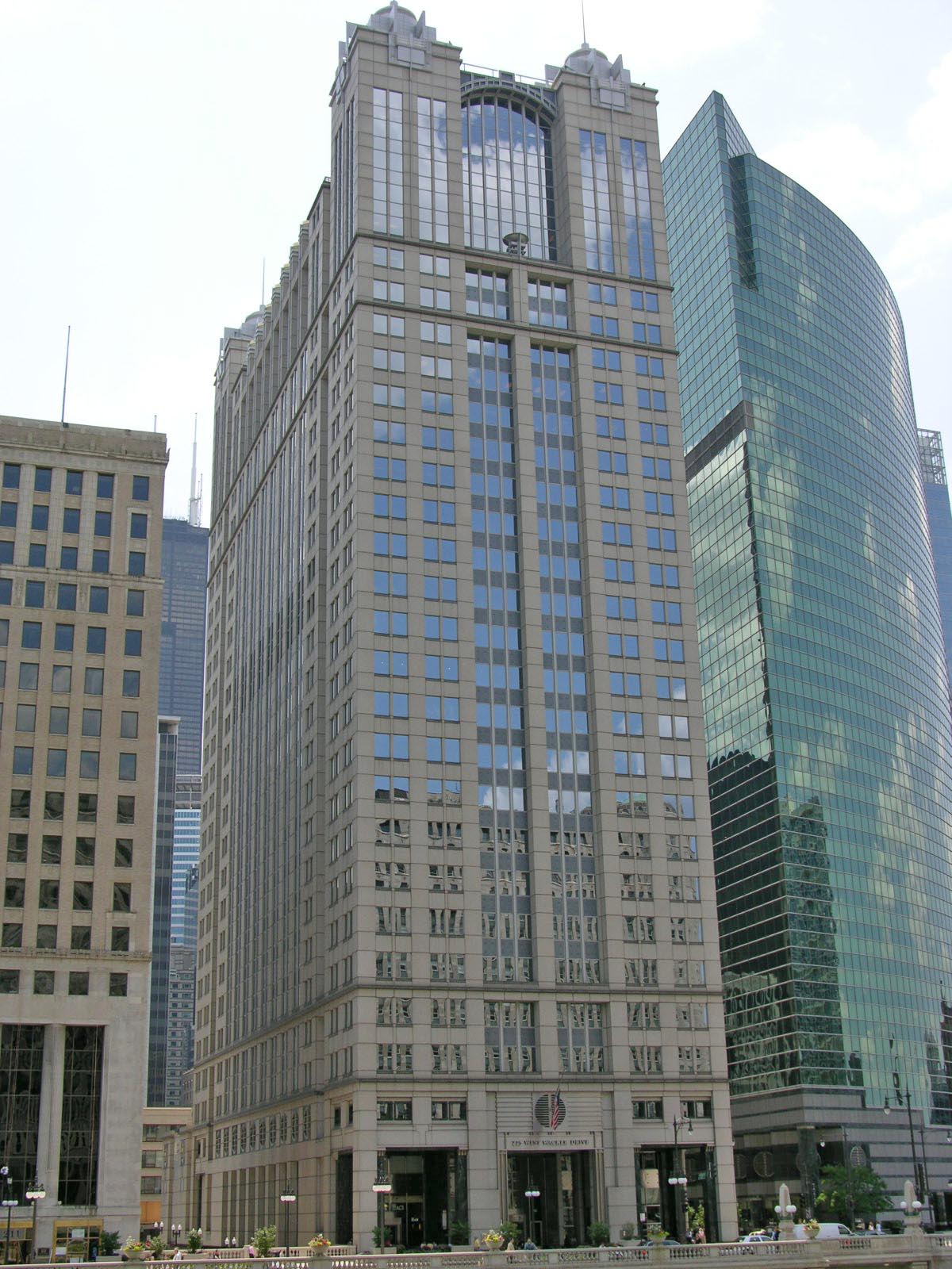 225 West Wacker Drive, Chicago, Illinois